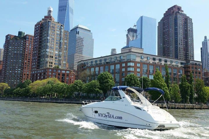 Only six passengers per ride around NYC!