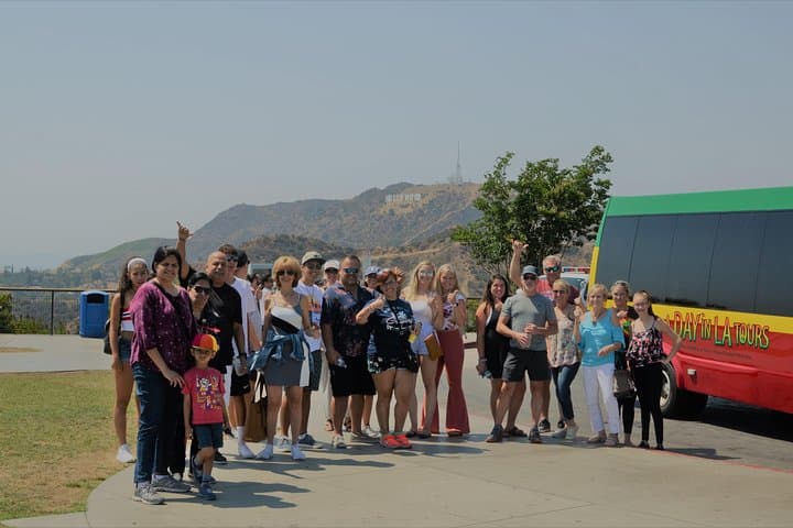 Los Angeles Luxury Private Tour For Up To 7 Passengers