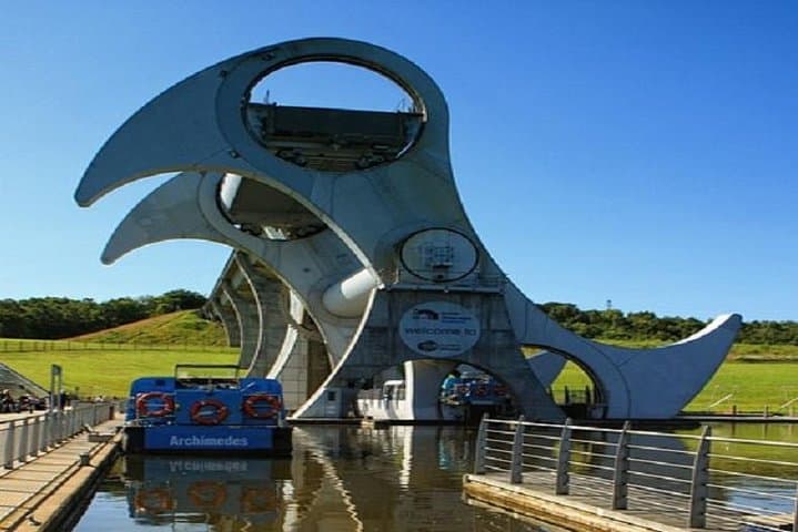 Kelpies and Falkirk Wheel Private Tour for 1 - 4 people from Greater Glasgow