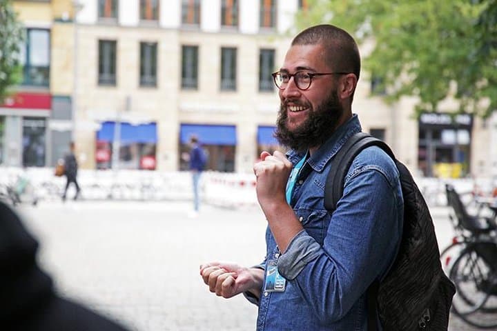 Join an expert guide on your very own in-depth private tour