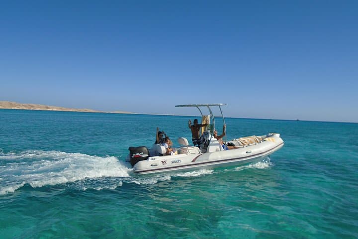 private speedboat trip