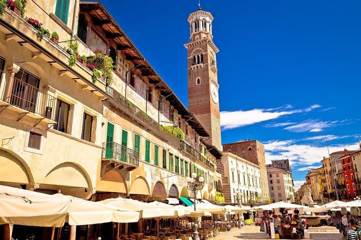 Verona Private Guided Walking Tour, Romeo & Juliet and More