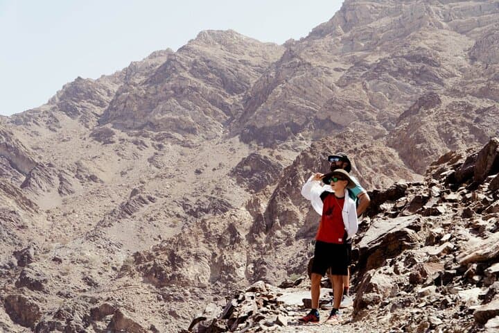 Hiking in the UAE’s Scenic Hajar Mountains