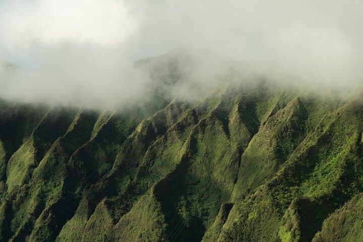 Private 60 Minutes Helicopter Tour in Honolulu