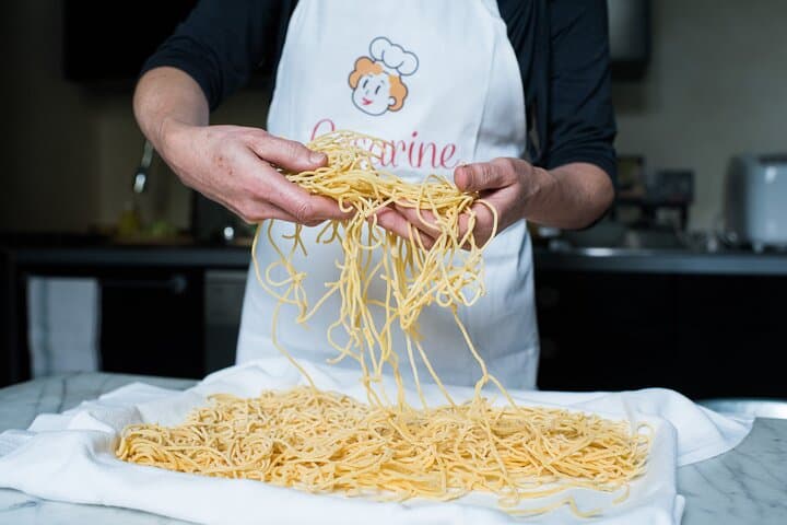 Cesarine: Pasta & Tiramisu Class at Local's Home in Genoa