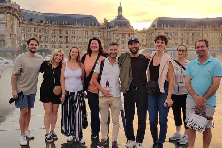 Bordeaux by Night: Small-Group Walking Tour