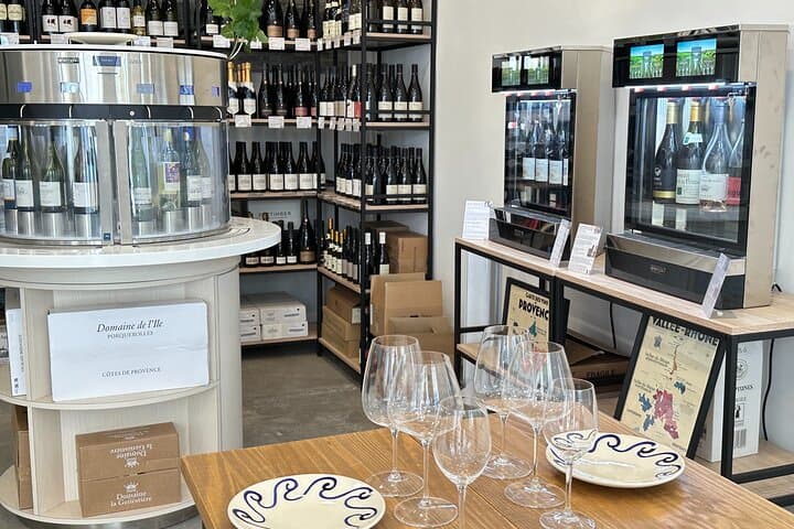 Marseille: Tailored Wine Tasting Experience in a Top Wine Shop