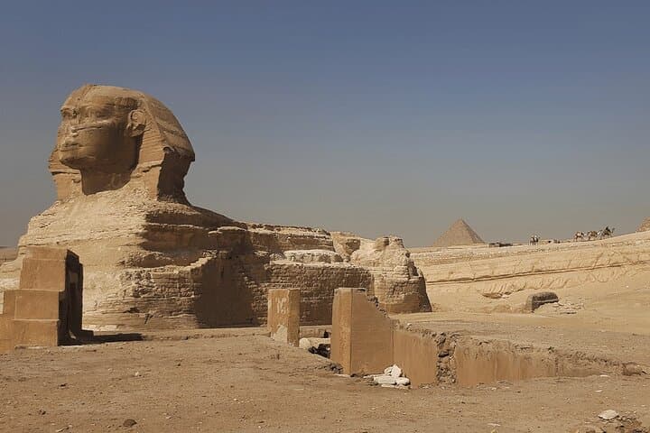 Pyramids, Sphinx