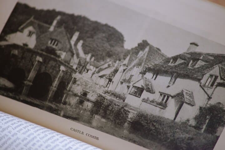 Quintessential Cotswolds Half-Day tour from Bath (for 2-8 guests)