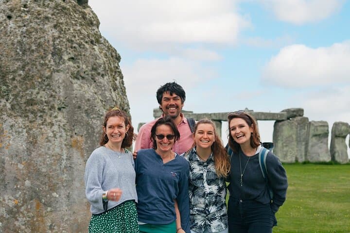 Stonehenge Half-Day luxury guided tour from Bath for 2-8