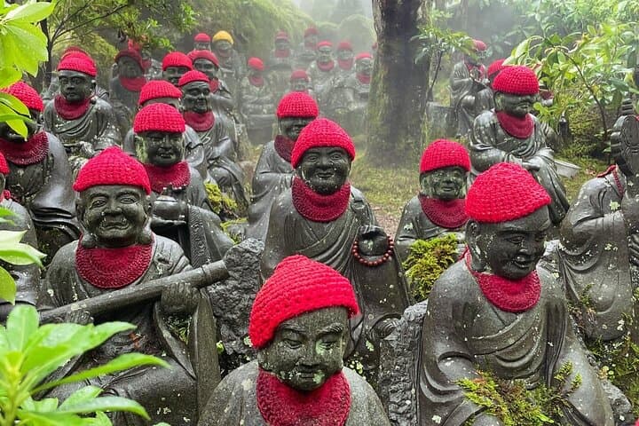 Private Miyajima: Itsukushima Shrine, Island Nature & Local Guide