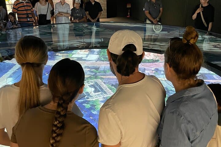 Private Hiroshima Peace Memorial & City Tour with Local Guide