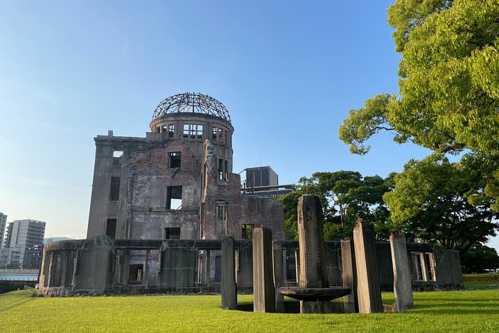 Private Hiroshima Peace Memorial & City Tour with Local Guide