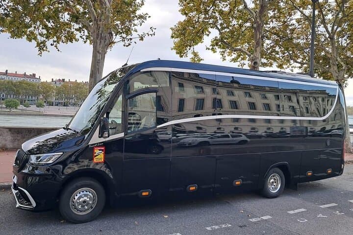 Lyon Airport Private Transfer – Meet & Greet Included
