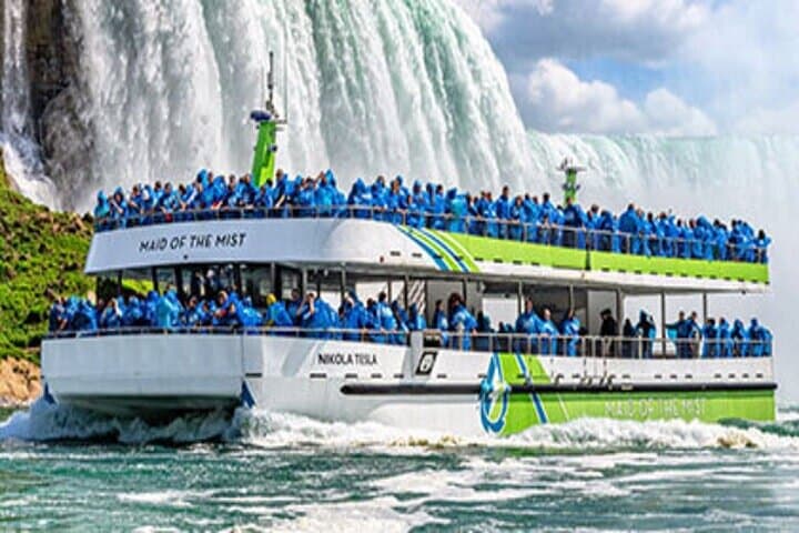 Niagara Bliss Tour With Maid of Mist, Cave of Winds & More (USA)