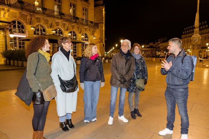 Bordeaux by Night: Small-Group Walking Tour