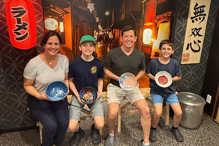 Kyoto: Paint Your Own Ramen Bowl & Michelin Ramen Class