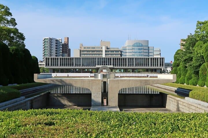 Hiroshima Private Tour: Beyond the Bomb & Hidden Stories