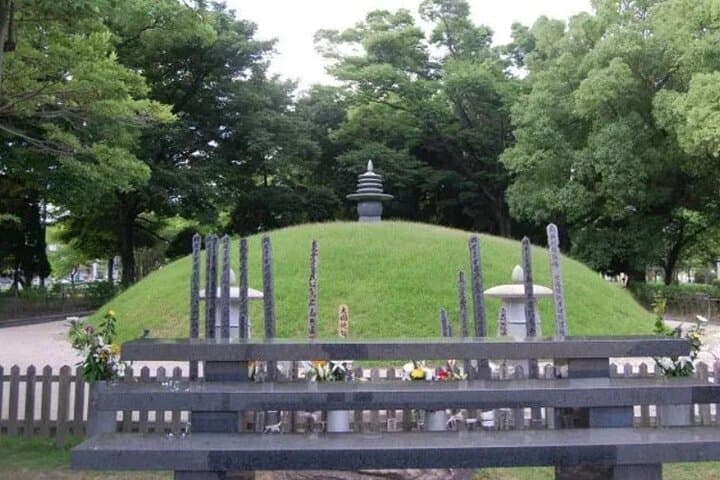Hiroshima Private Tour: Beyond the Bomb & Hidden Stories