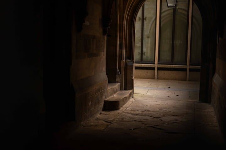 Private | Cambridge After Dark: University Ghost Tour by Alumni™