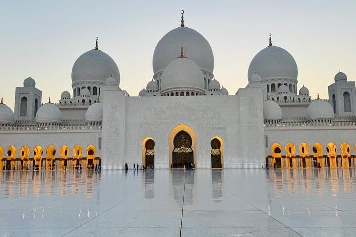 Private Abu Dhabi Half Day City Tour