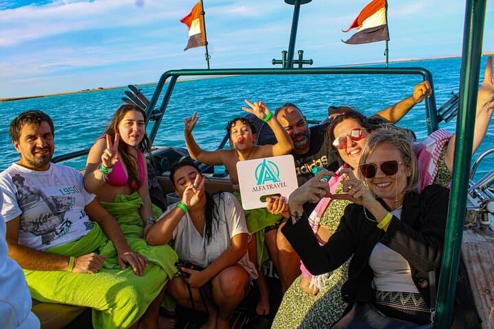 Private Speedboat to 2 Islands, Dolphin & Snorkeling_ Hurghada