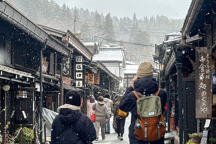 Hida Takayama & Shirakawago Small Group Tour from Nagoya