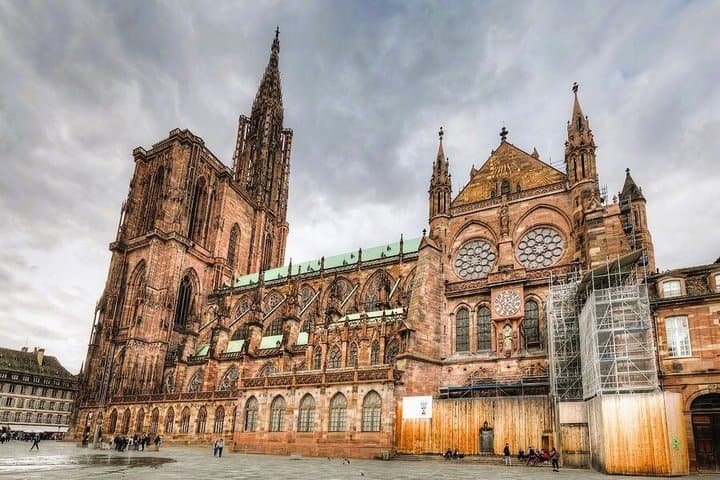 TIP TOUR Free Walking Tour Strasbourg History and Hidden Stories