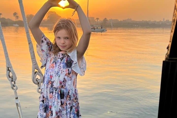 Private Romantic Nile Felucca Sunset Dinner in Cairo