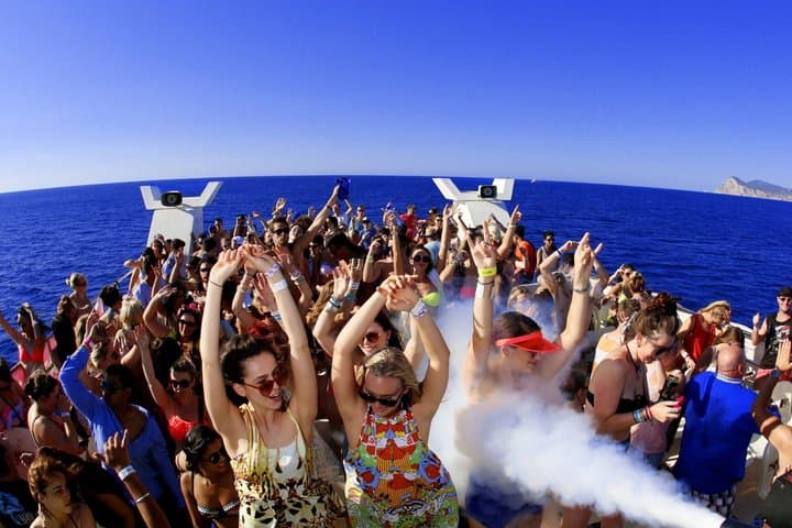 Ibiza Sunset Boat Party with Nightclub Entry