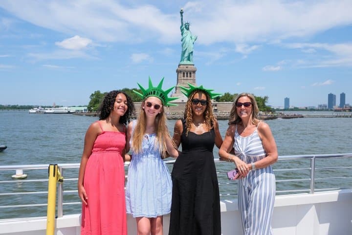 50 Minute NYC Statue of Liberty Scenic Cruise