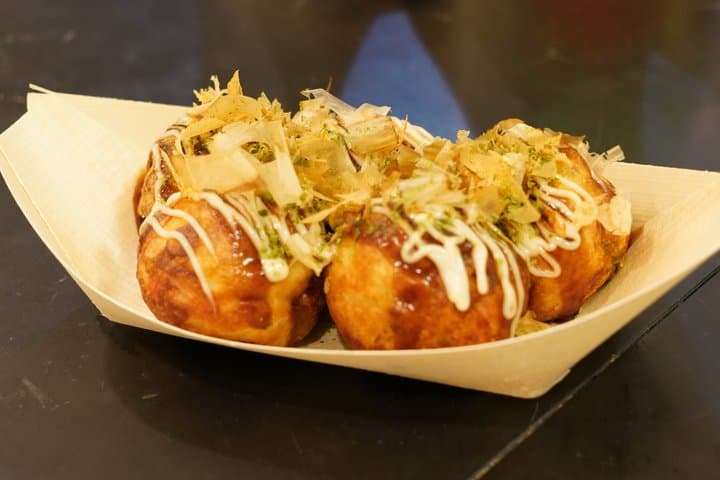 Osaka Sake Tasting & Takoyaki Cooking Experience