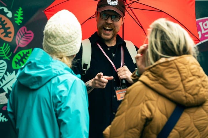 History of Glasgow Walking Tour With A Comedian