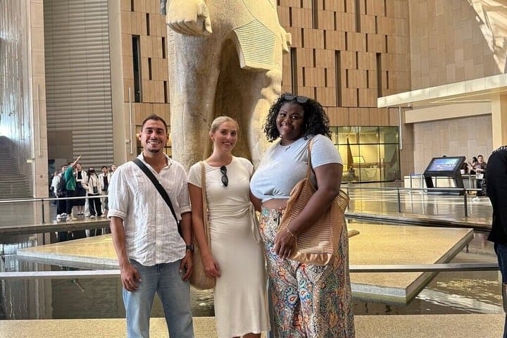 VIP Private Giza Pyramids Grand Egyptian Museum Tour with Lunch