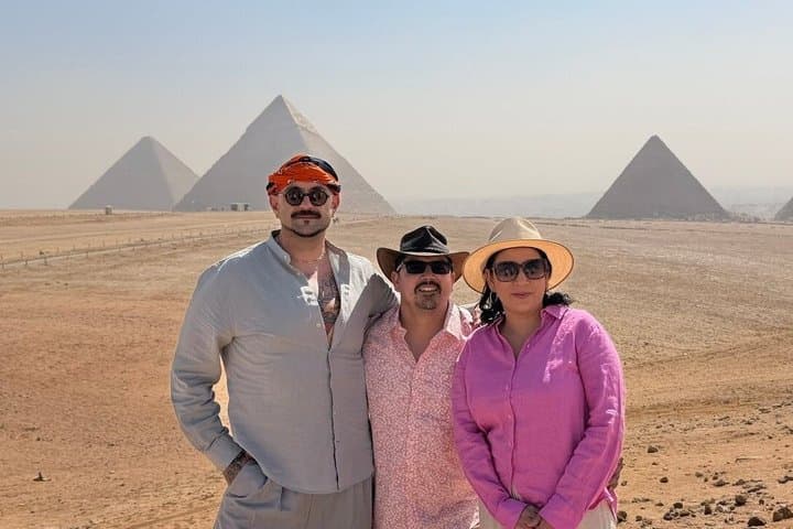 VIP Private Giza Pyramids Grand Egyptian Museum Tour with Lunch